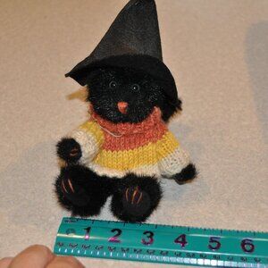 Boyd's Bears Black cat with Candy corn knit sweater and cute witch hat.